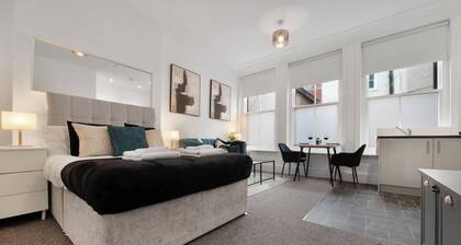 WhiskAwayStays No. 58 Studio No. 2