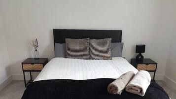 3 bedrooms, WiFi, bed sheets