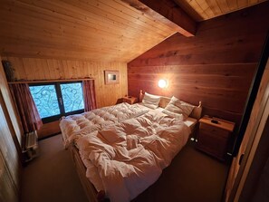 4 dormitoris, wifi i roba de llit