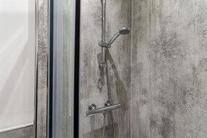 Dusche, Haartrockner
