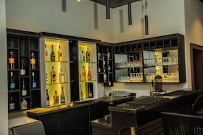 Poolside bar - The Stallion Abuja (Abuja)