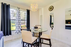 Apartment (3 Bedrooms) | Innenbereich