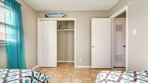 Interior - Lubbock Home: 3 Mi to Texas Tech! (Lubbock)