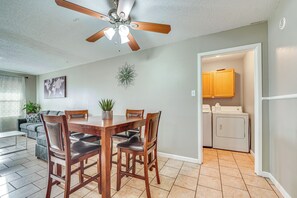 Interior - Lubbock Home: 3 Mi to Texas Tech! (Lubbock)