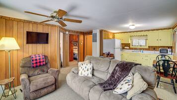 House (2 Bedrooms) | Bahagian dalam