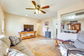 House (3 Bedrooms) | Front of property