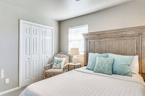 House (5 Bedrooms) | Interior