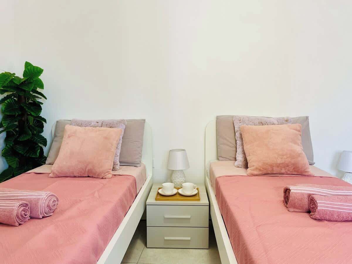 2 bedrooms, iron/ironing board, travel cot, WiFi
