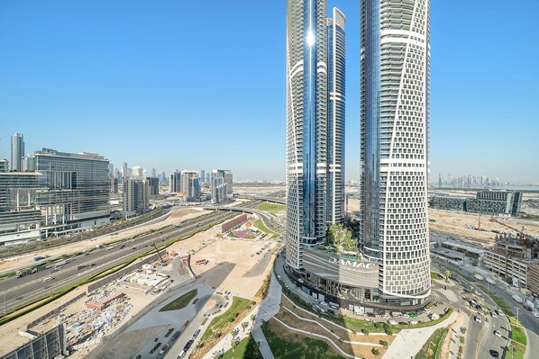 Room - Modern 1BR With Stunning Views in Business Bay (Dubai)