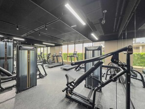 Apartment | 1 bedroom, Internet - High-end Studio With Rooftop Pool and gym (Dubai)