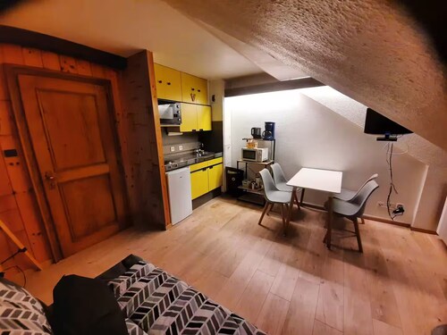 Charmant studio cabine avec vue montagne