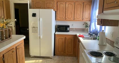 Charl & Jami’s 2nd Marais Rental- cozy for family and our worker crews!