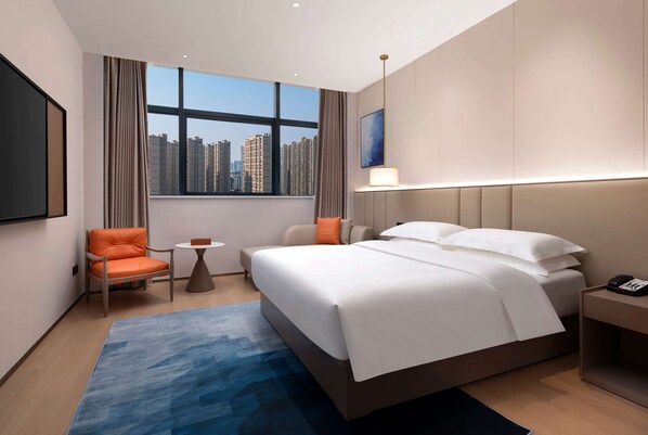 Room, 1 King Bed, Non Smoking, City View