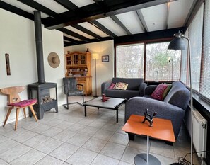 Living room - Bungalow for 4 People in Wildrijk (Sint Maartensvlotbrug)