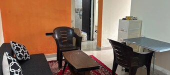 Charming 1-bedroom apartment in Rehi Taluka, Naini