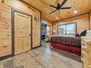 3 habitaciones, wifi gratis y ropa de cama