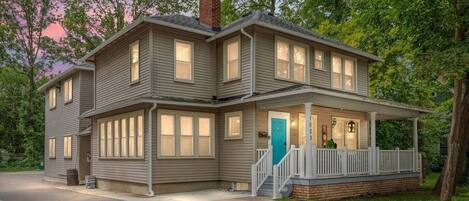 อพาร์ทเมนท์, 2 ห้องนอน | บริเวณภายนอก