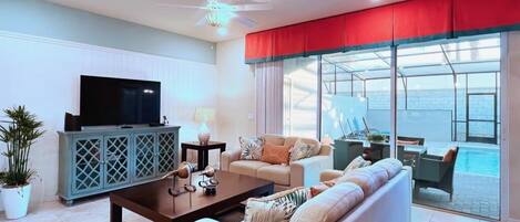 Townhome, 5 Bedrooms | Living area