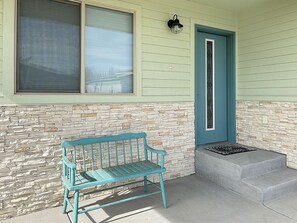 House, 3 Bedrooms | Exterior detail - Bark And Bike Abode 3 Bedroom Home (Fruita)