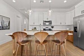 聯排別墅, 4 間臥室 | 私人廚房 | 電冰箱、烤箱、咖啡機/沖茶器、烤麵包機