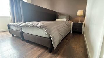 2 chambres, fer et planche Ă repasser, Wi-Fi, draps fournis