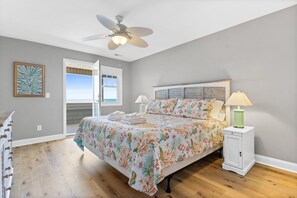 6 bedrooms, travel crib, internet, bed sheets