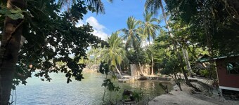 Smiley Bungalows Guesthouse