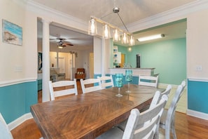 Dining - Havens #726! Fabulous View of the 11th Hole! (North Myrtle Beach)