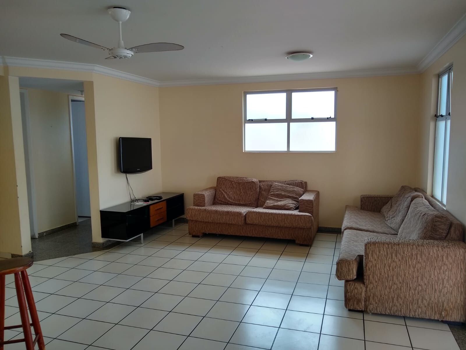 Basic Apartment | Living area | Flat-screen TV