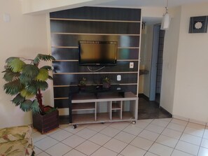Basic Apartment | Interior