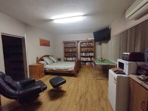 1 soverom, strykejern/-brett, wi-fi og sengetøy