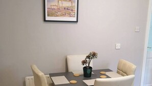 獨棟房屋 | 用餐區