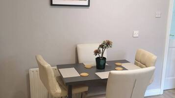House | Dining