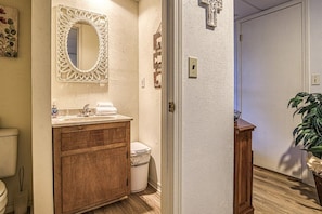 Towels - 11442 - 2 Rubi Place (Hot Springs)