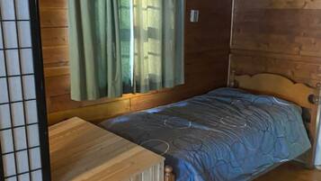 1 habitación, wifi y ropa de cama