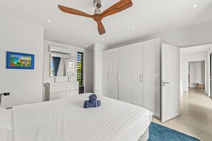 3 Schlafzimmer, Reisekinderbett, kostenloses WLAN, Bettwäsche