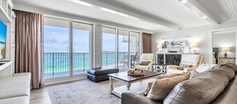 🌴Panoramic Gulf Views-Boat Slip-Huge Balcony-3BR Waterview Towers 201