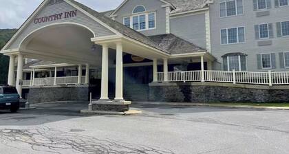 Escape to the Heart of Jiminy Peak: Country Inn condo with full kitchen, 2 bths