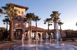 Property grounds - Holiday Inn Club Vacations at Orange Lake Resort - North Village (Kissimmee)