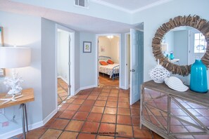 5 chambres, Wi-Fi gratuit, draps fournis