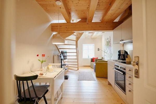 Condo, Garden Area | Private kitchen | Full-size fridge, oven, stovetop, dishwasher