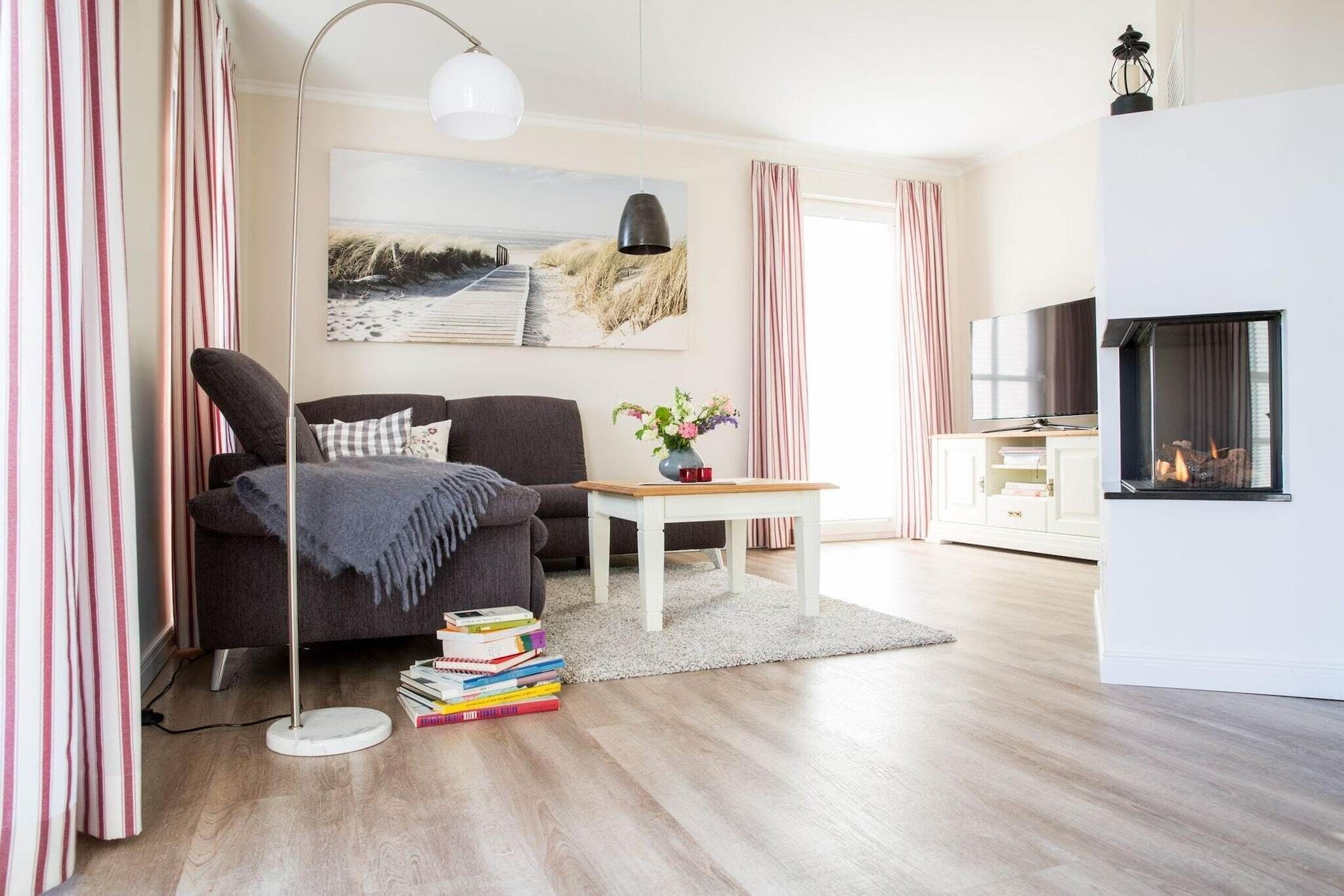 Téléviseur connecté, foyer, chaîne audio