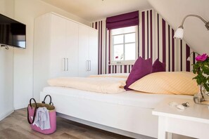 3 bedrooms, iron/ironing board, free WiFi - Ferienhaus Schilfrohrsänger, Fuhlendorf (Fuhlendorf)