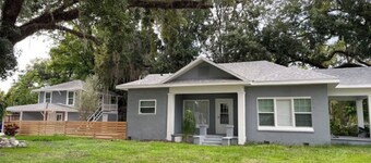 House 2 Bedrooms /2 full bathrooms Downtown Winter Garden