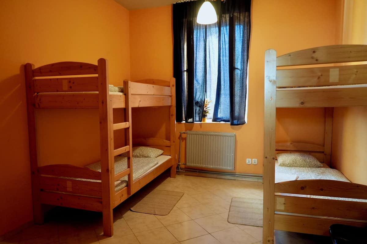 Chambre Quadruple Ăconomique