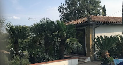 Gîte with swimming pool in the Gers, 45 minutes from Toulouse.