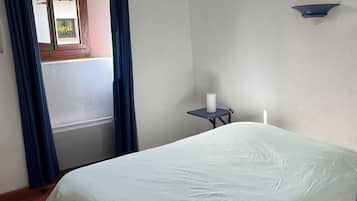 2 sovrum, strykjÀrn/strykbrÀda, gratis wi-fi och sÀngklÀder