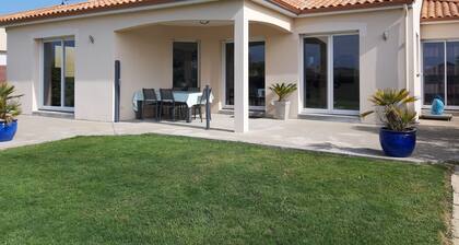 Maison tout confort au calme - Grands espaces - Proche mer et commerces