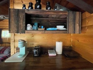 Interior - The Sheep Camp cabin- Bear Creek Cabins (Winfield)