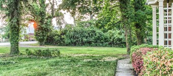Charming 3-bedroom house with WiFi, AC in serene Harrisburg